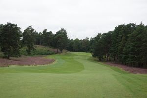 Sunningdale (New) 9th Fairway